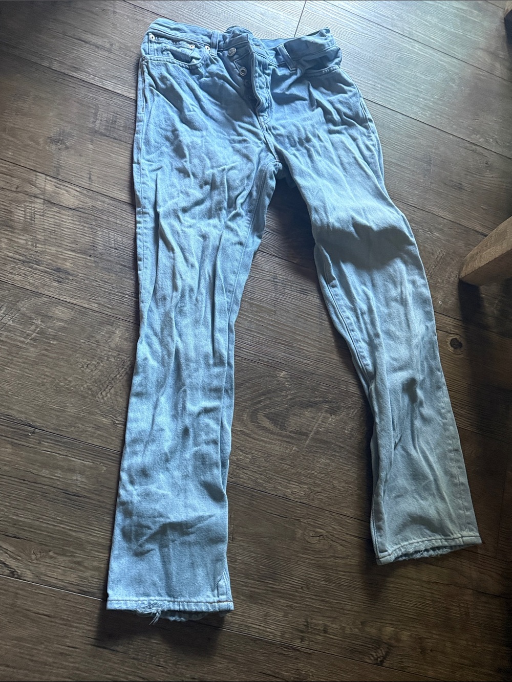Madewell Pale Blue Denim Jeans with Classic Stitching. Low Rise